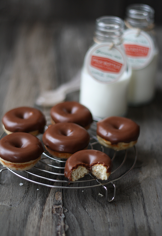 Donuts de chocolate (Chocolate doughnuts)