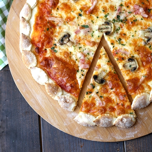 Autumn pizza